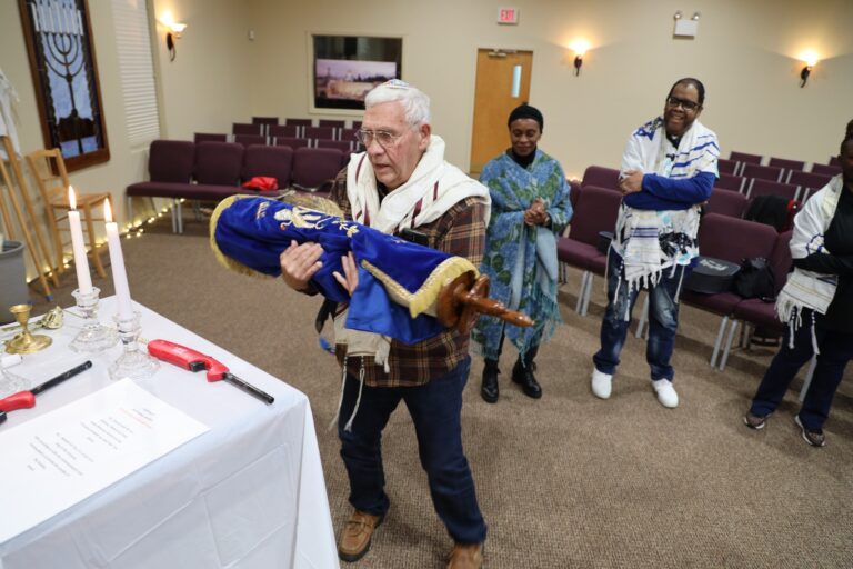 566222257_1207929341363160_6322811569188885345_n